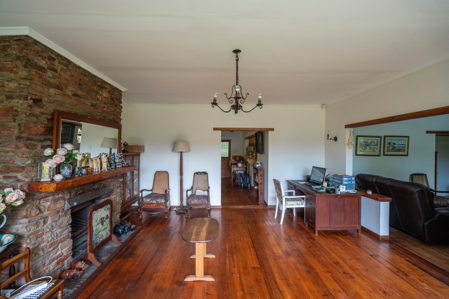 4 Bedroom Property for Sale in Bathurst Eastern Cape